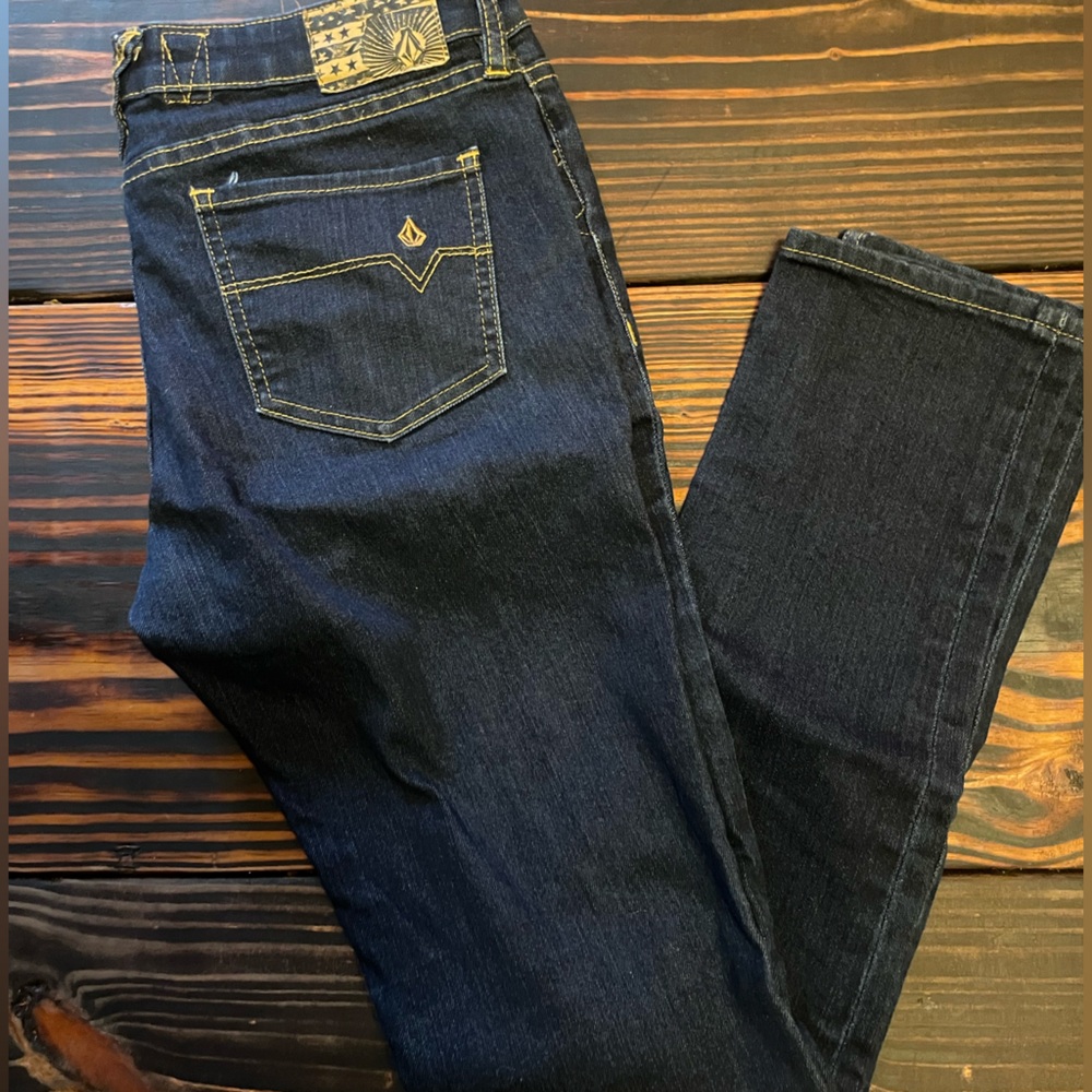 Volcom Low Rise Skinny Jeans